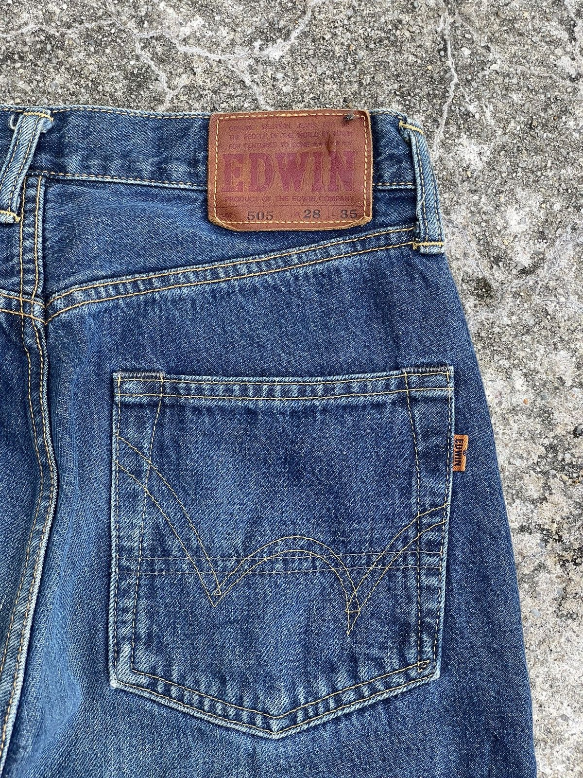 Edwin Vintage Rare Button Edwin 505 Selvedge (J23-11) Size US 28 / EU 44 - 12 Thumbnail