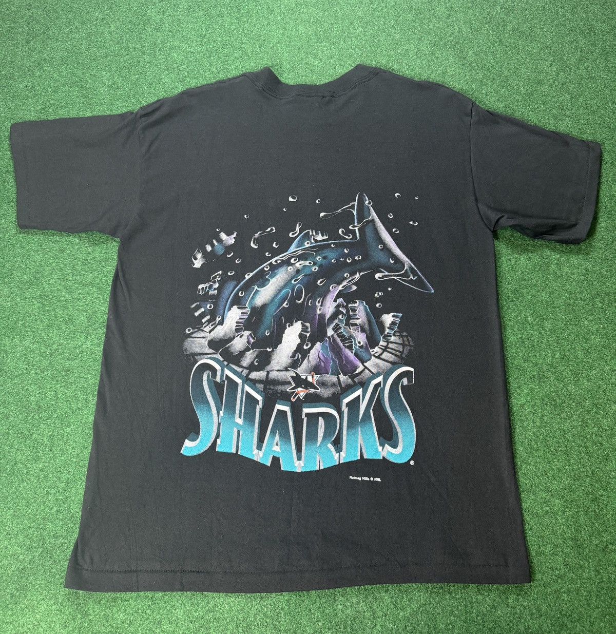 NHL × Nutmeg × Vintage Vtg 90s San Jose Sharks Break Through Nutmeg Mills T Shirt Size US XL / EU 56 / 4 - 4 Thumbnail