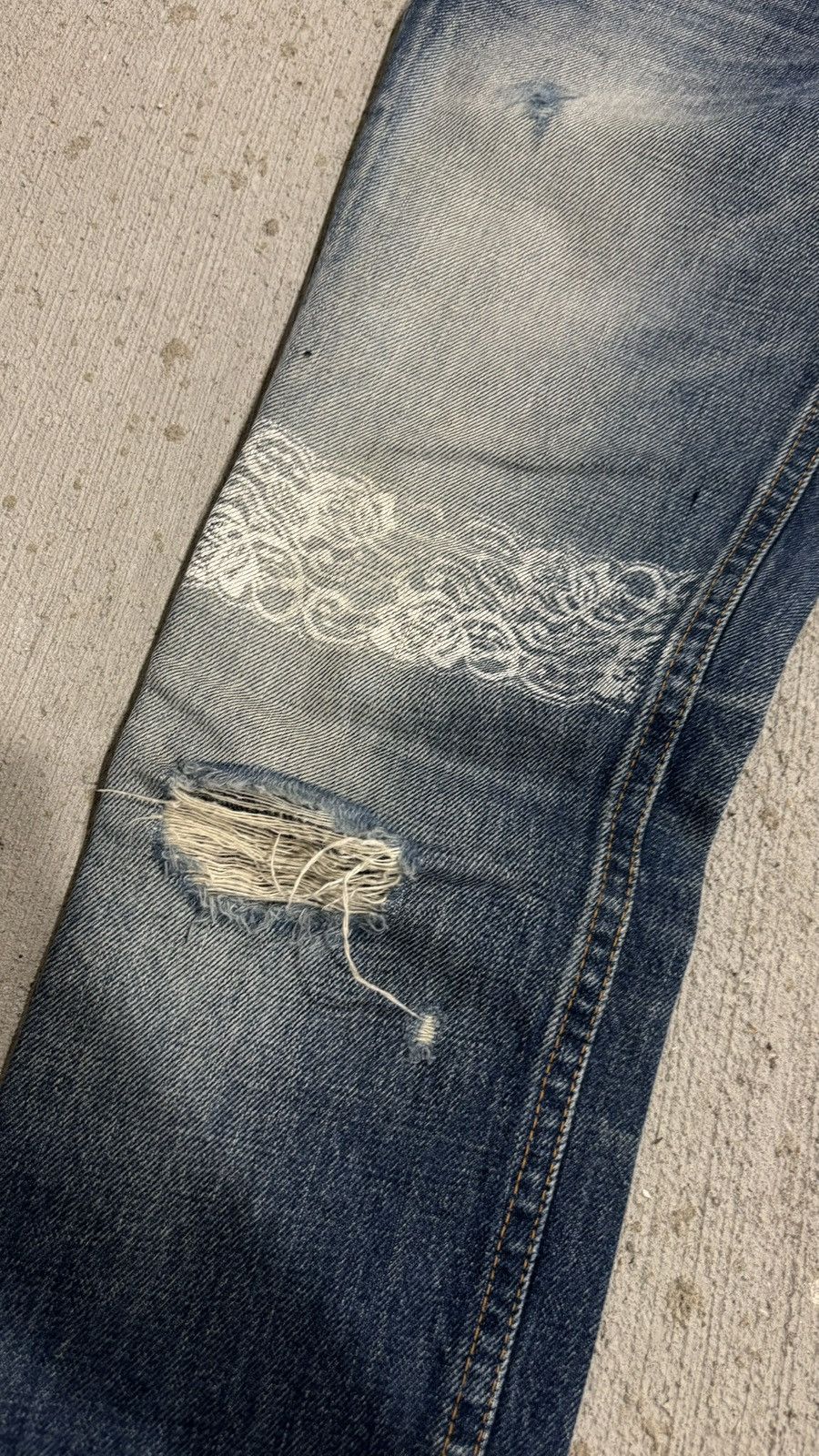 Undercover Undercover AW2004 But Beautiful Lace Print Denim Size 26" / US 2 / IT 38 - 2 Thumbnail