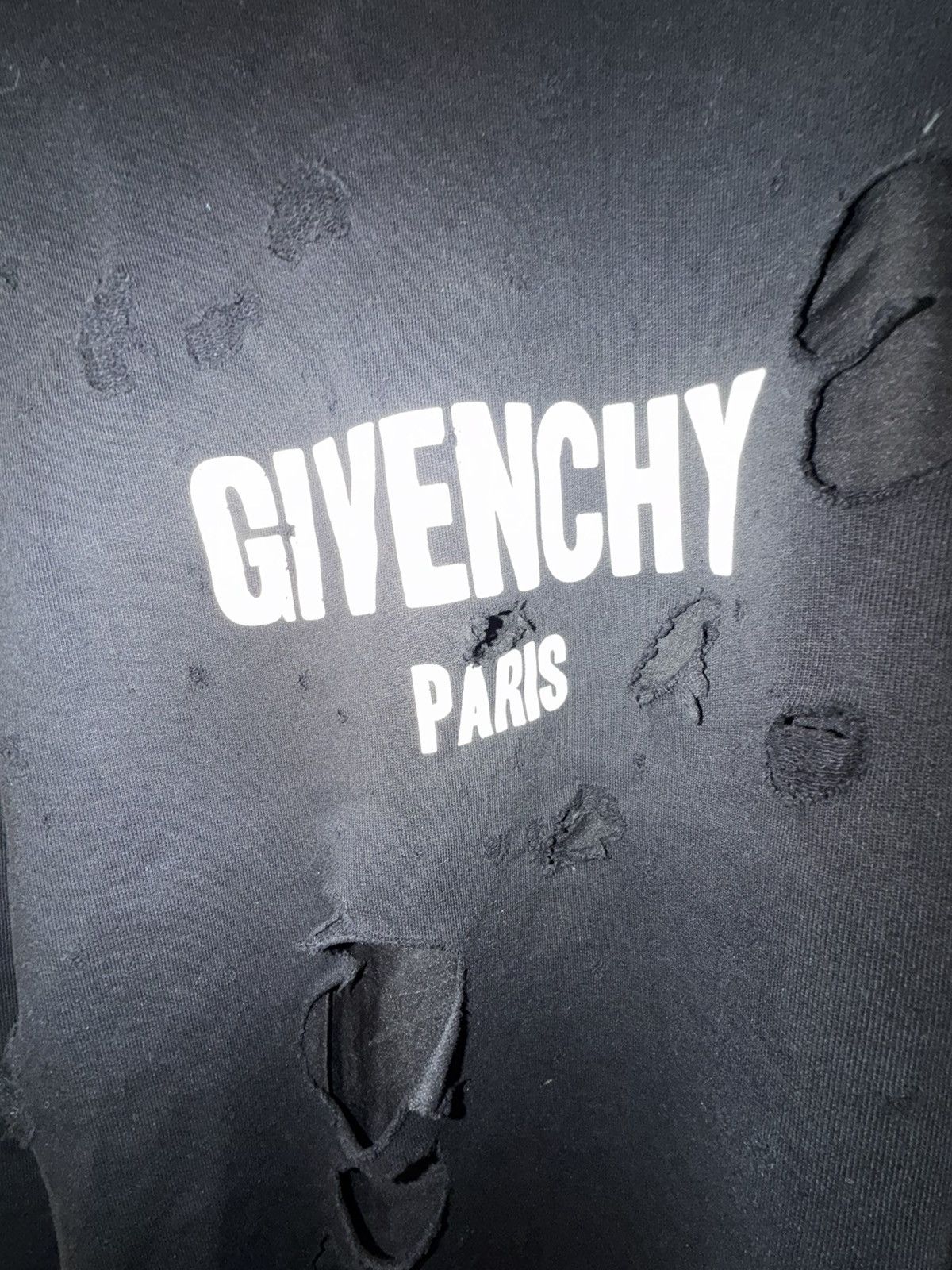 Givenchy 🔥 GIVENCHY Paris Distressed "Destroyed" Logo Sweatshirt 🔥 Size US XXL / EU 58 / 5 - 3 Thumbnail