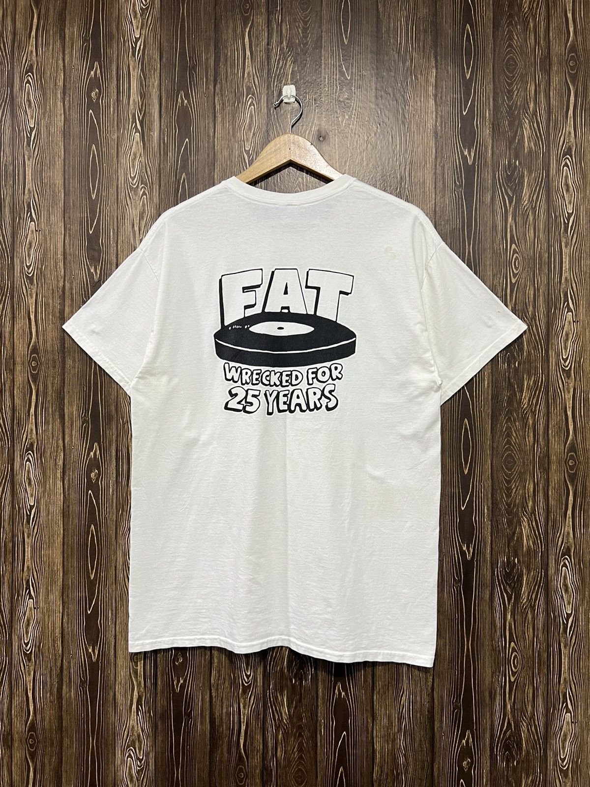 Band Tees × Vintage Vintage Fat Wreck Chords 25 Years Anniversary Tshirt Size US L / EU 52-54 / 3 - 1 Thumbnail
