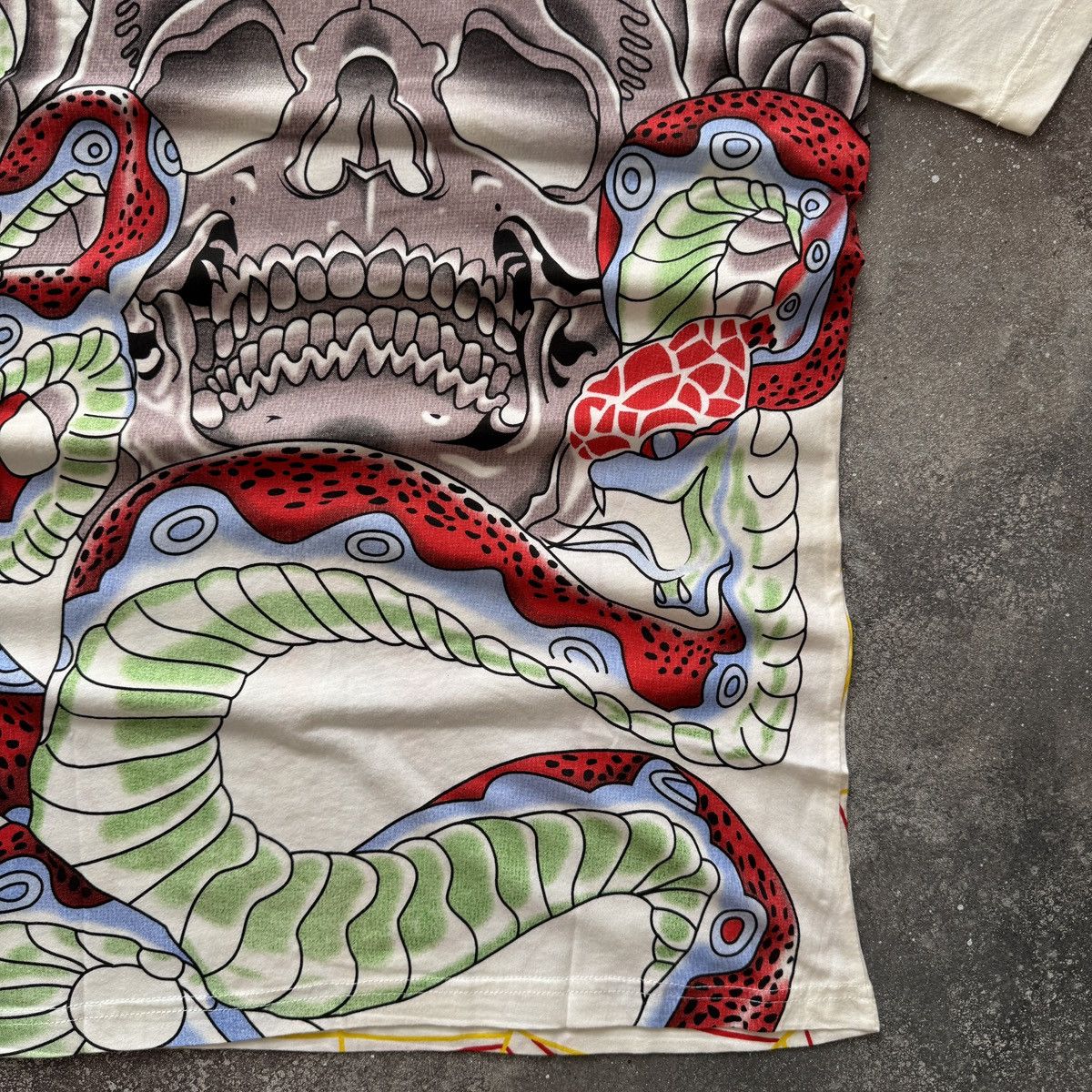 Christian Audigier Christian Audigier (Ed Hardy) Y2K Rhinestones Skulls T-Shirt Size US XL / EU 56 / 4 - 11 Thumbnail