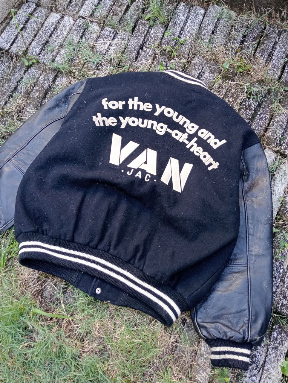 Vintage Vintage Van Jac American Football Team Varsity Jacket Size US XL / EU 56 / 4 - 2 Thumbnail