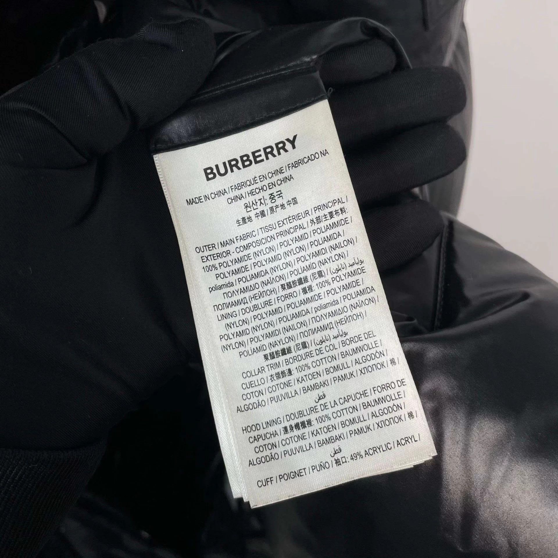Burberry Burberry black S down jacket Size US M / EU 48-50 / 2 - 6 Thumbnail