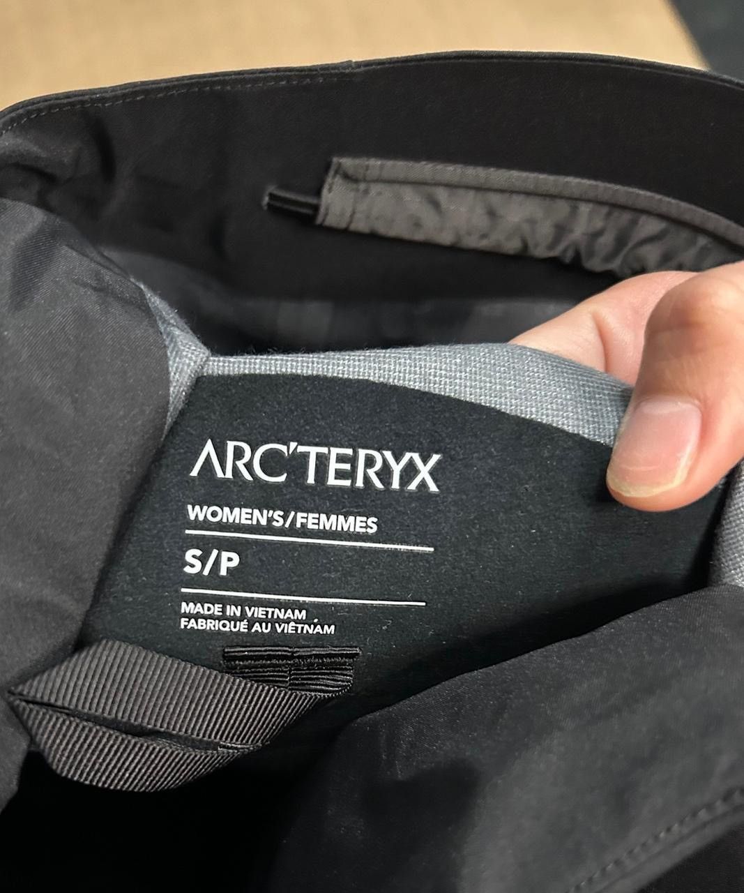 Arc'teryx Arc'teryx Sentinel Insulated Jacket - Women's Size S / US 4 / IT 40 - 4 Thumbnail