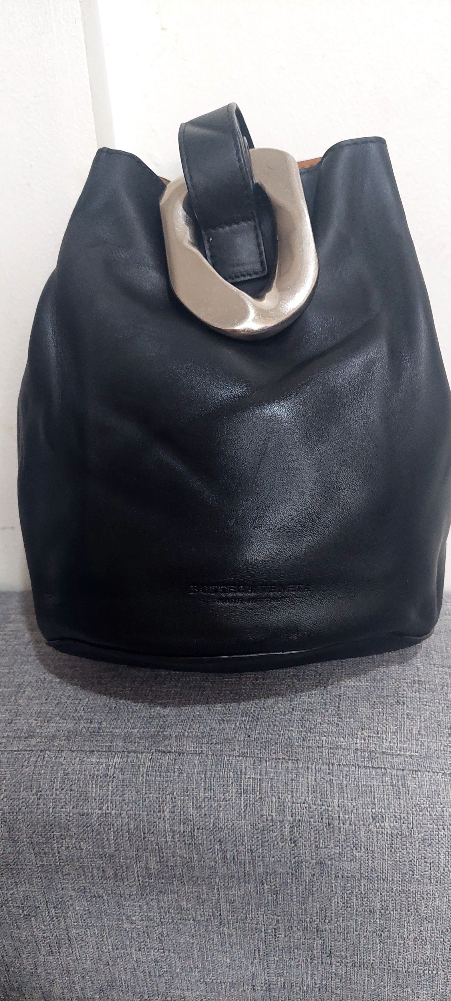 Bottega Veneta Bottega Veneta Ring Bucket Leather Size ONE SIZE - 1 Thumbnail