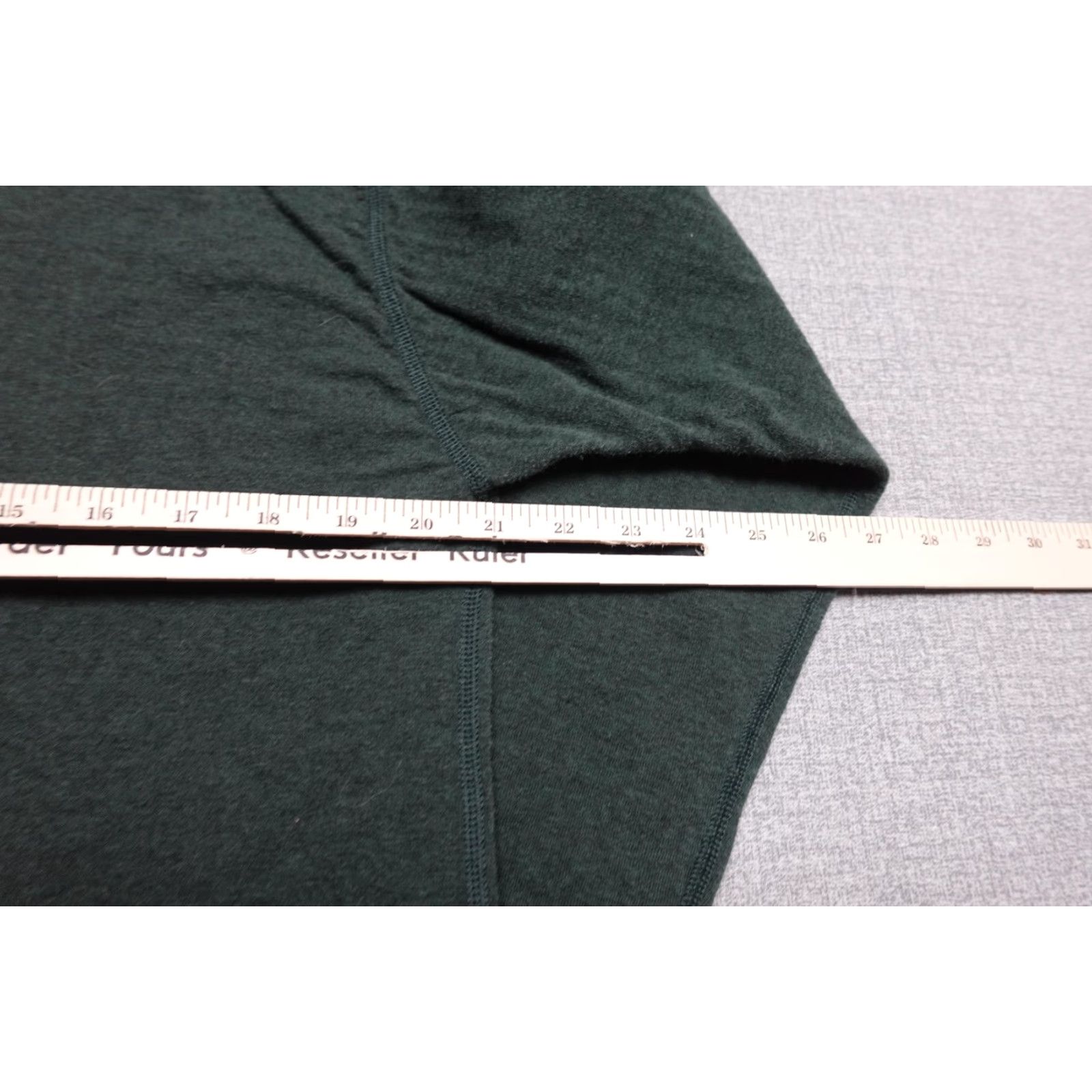 Vintage L.L. Bean Henley Shirt Mens Large Green Long Sleeve Outer Layer Wool Warm Size US L / EU 52-54 / 3 - 6 Thumbnail