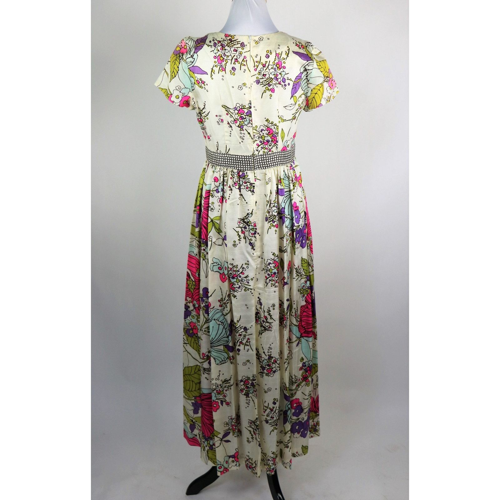 Vintage Vintage 1960s Keyloun Geometric Floral Print Maxi SM/Med Size S / US 4 / IT 40 - 9 Thumbnail