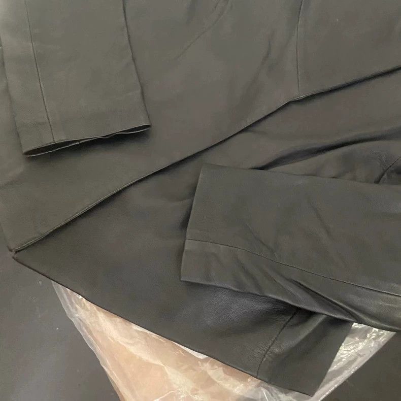 Helmut Lang HELMUT LANG A lamb skin buttoned leather jacket Size M / US 6-8 / IT 42-44 - 3 Thumbnail