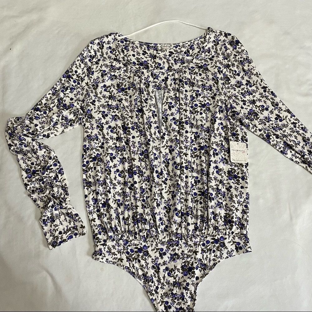 Free People NWT New $ 78 Free People Kaya Printed Floral Bodysuit Size Size L / US 10 / IT 46 - 6 Thumbnail