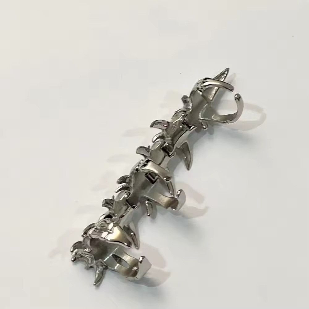 Jewelry × Vintage Cyberpunk Spike Spinal Bone Ring Size ONE SIZE - 5 Thumbnail