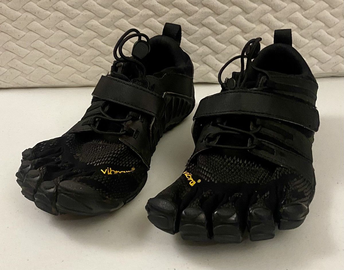 Vibram Vibram Fivefingers V-Train 2.0 Mens Shoes 20M7701 8-8.5 LNC Size US 8 / EU 41 - 14 Thumbnail