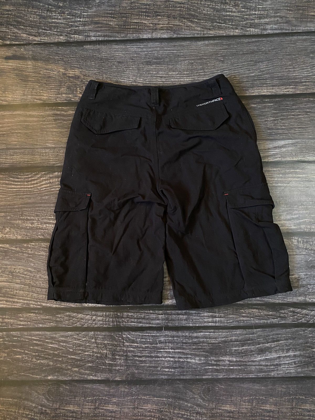 The North Face North Face Nylon Shorts Size US 30 / EU 46 - 5 Thumbnail