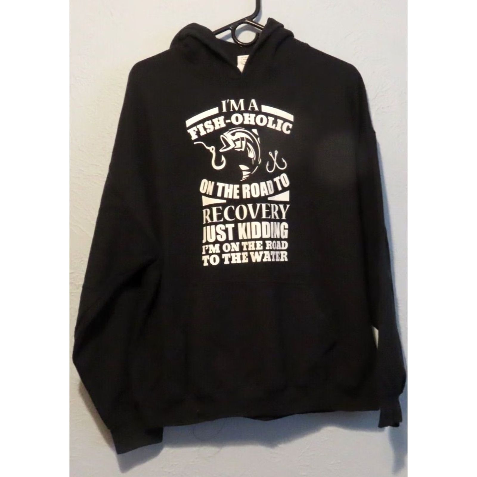 Gildan Gildan Heavy Blend I'm a Fish-Oholic On The Road to Recovery Men's Black XL Hooded Sweatshirt Size XL / US 12-14 / IT 48-50 - 2 Thumbnail