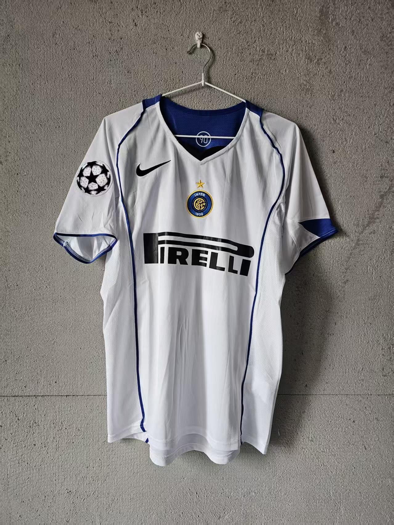 Nike Inter Milan #20 Alvaro Recoba Jersey Away Size US S / EU 44-46 / 1 - 2 Thumbnail
