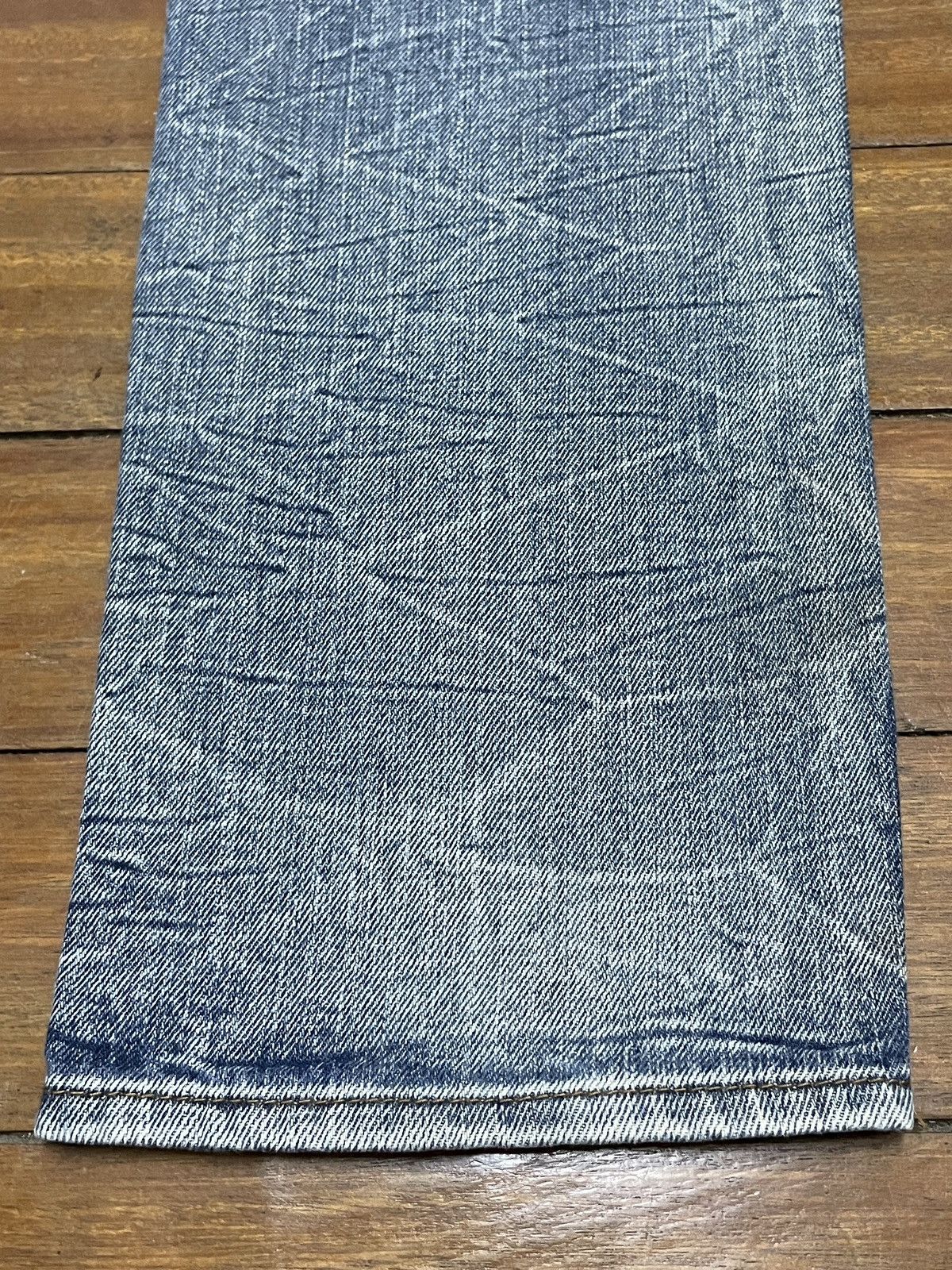 Le Grande Bleu (L.G.B.) Rare Design Vintage Japanese Brand Wild Life Jeans 2000s Size US 32 / EU 48 - 7 Thumbnail