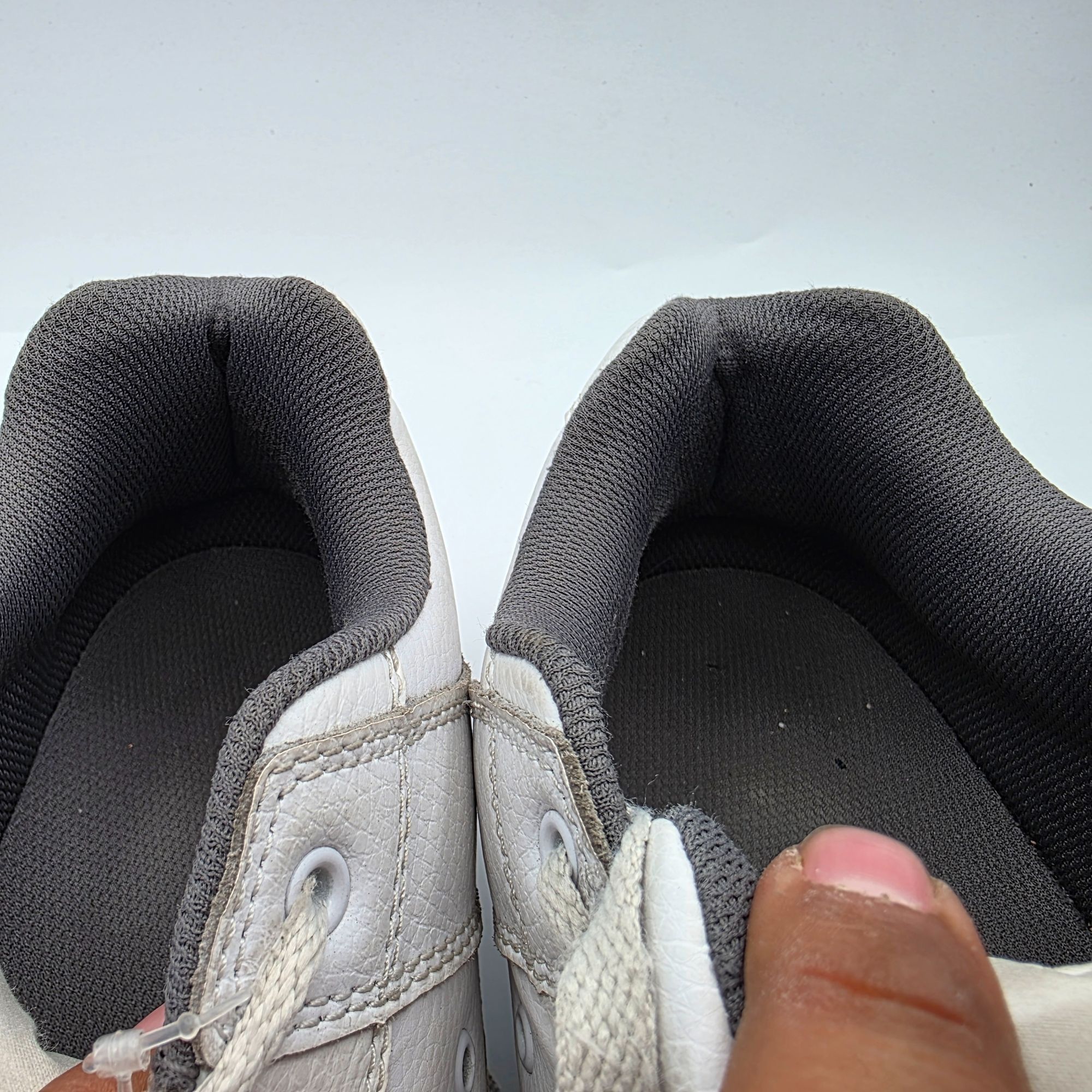 DC DC Pure Mens Size 13 White Sneaker Shoes Skating Walking Cas Size US 13 / EU 46 - 9 Thumbnail
