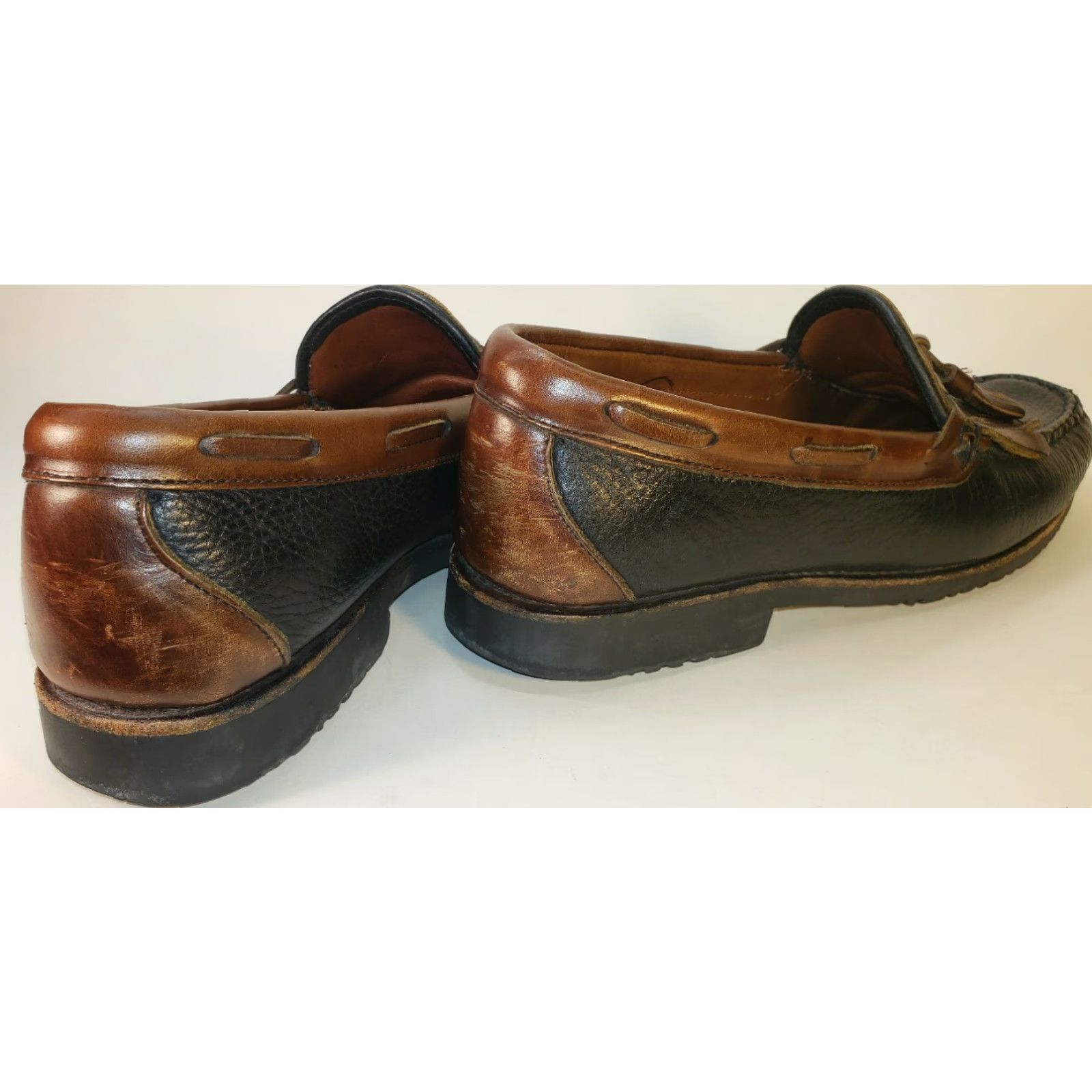 Allen Edmonds Allen Edmonds Nashau Loafer Men’s Size 8M Black/Brown Two-Tone Tassels & Kilt Two-Tone Leather Upper Leather Insole Vintage: No Mens Size US 8 / EU 41 - 6 Thumbnail