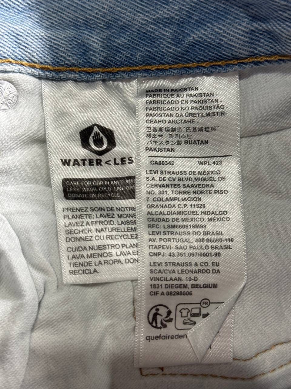 Levi's Levi’s 501 Thermodapt Jeans in Light Blue W38 L32 Size US 38 / EU 54 - 6 Thumbnail