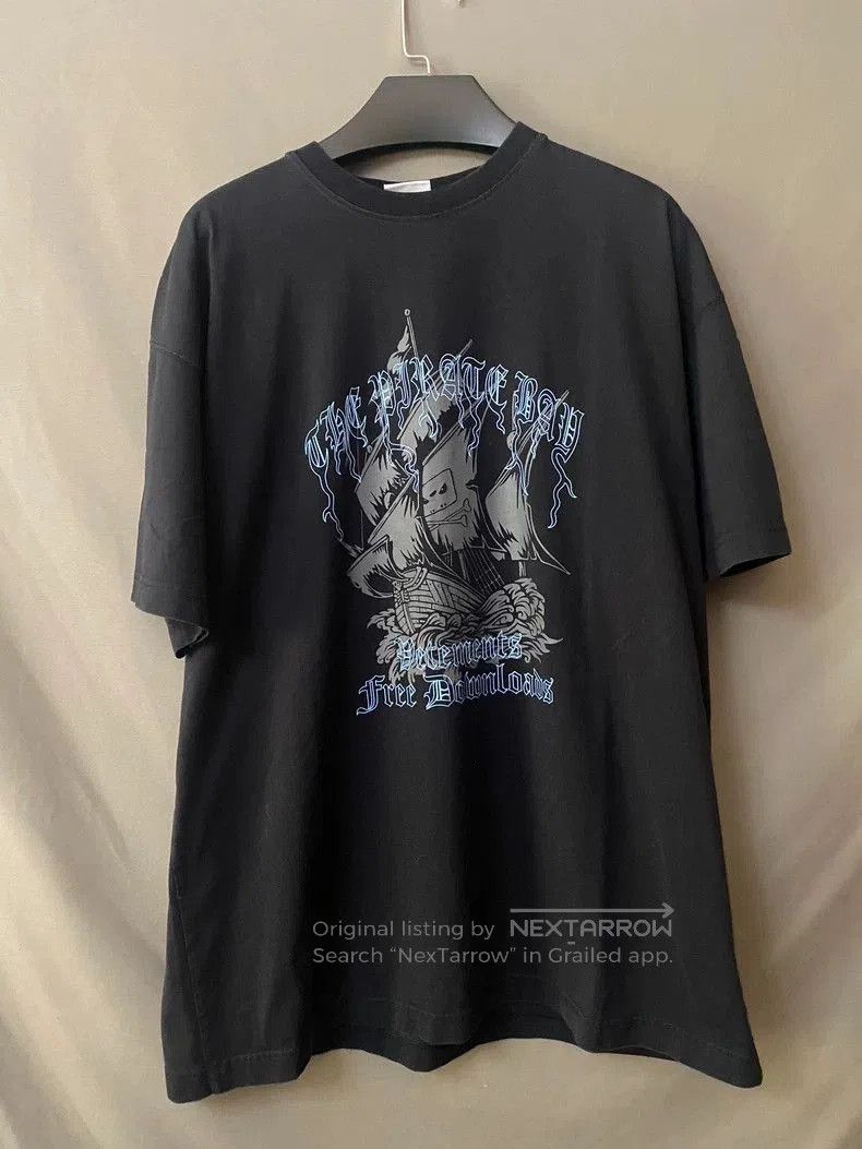 Vetements Vetements Pirate Ship Print Short Sleeve T. Size US XS / EU 42 / 0 - 1 Thumbnail