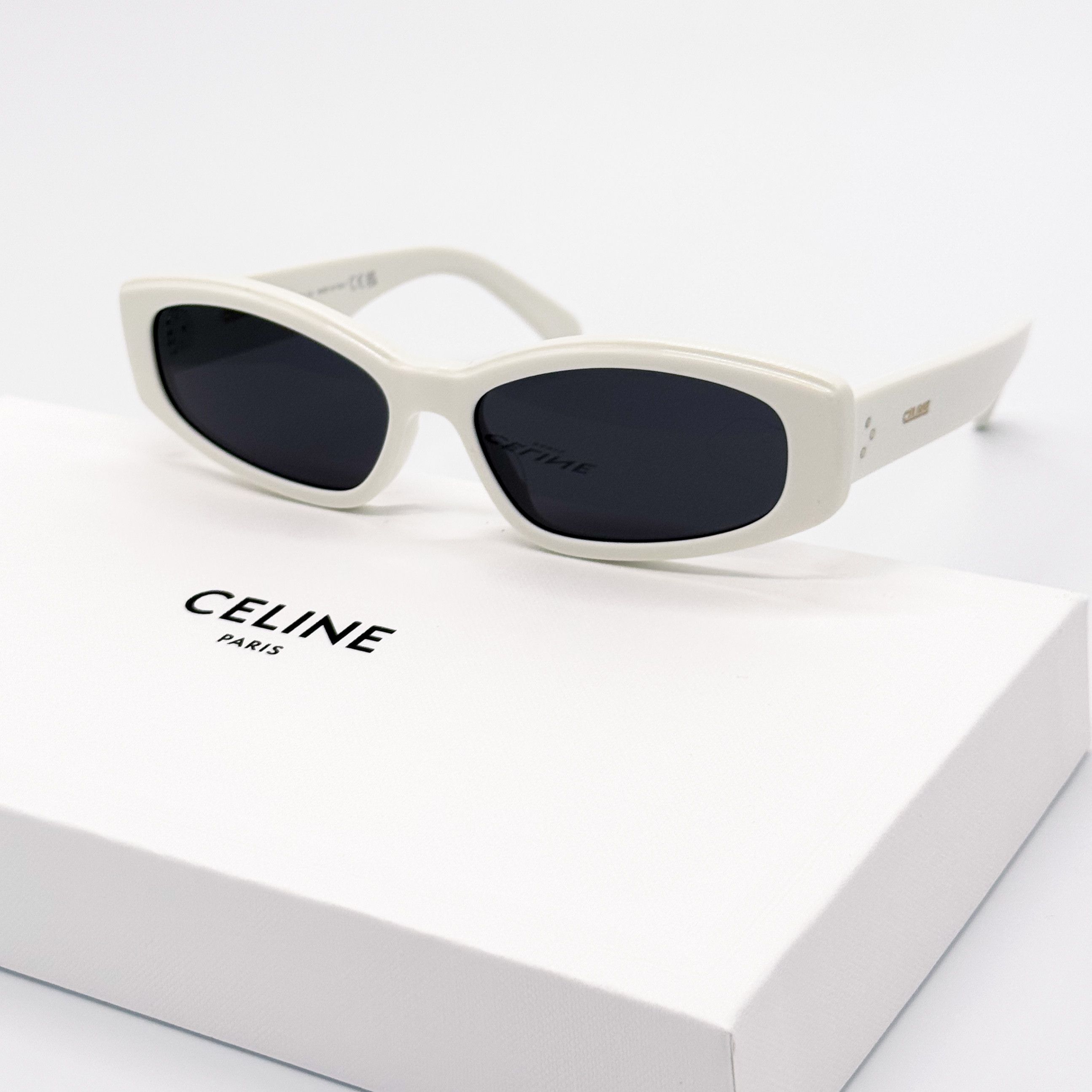 Celine NEW Celine CL40253F Triomphe Cat Eye Ivory White  display picture 1