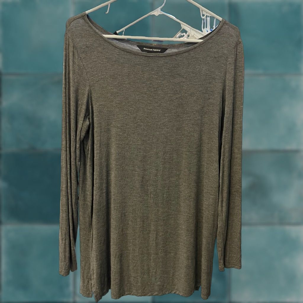 American Apparel VINTAGE American Apparel T-Shirt Tunic Womens Small Viscoe USA Gray 2010s Made in USA Womens S Tunic USA Viscose Shirt Size S / US 4 / IT 40 - 1 Thumbnail