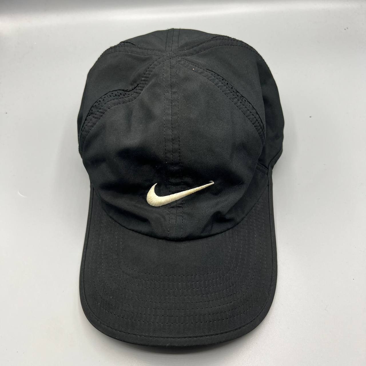 Nike Nike Dri-Fit Hat Men Black Featherlight Strap Back Cap | Grailed