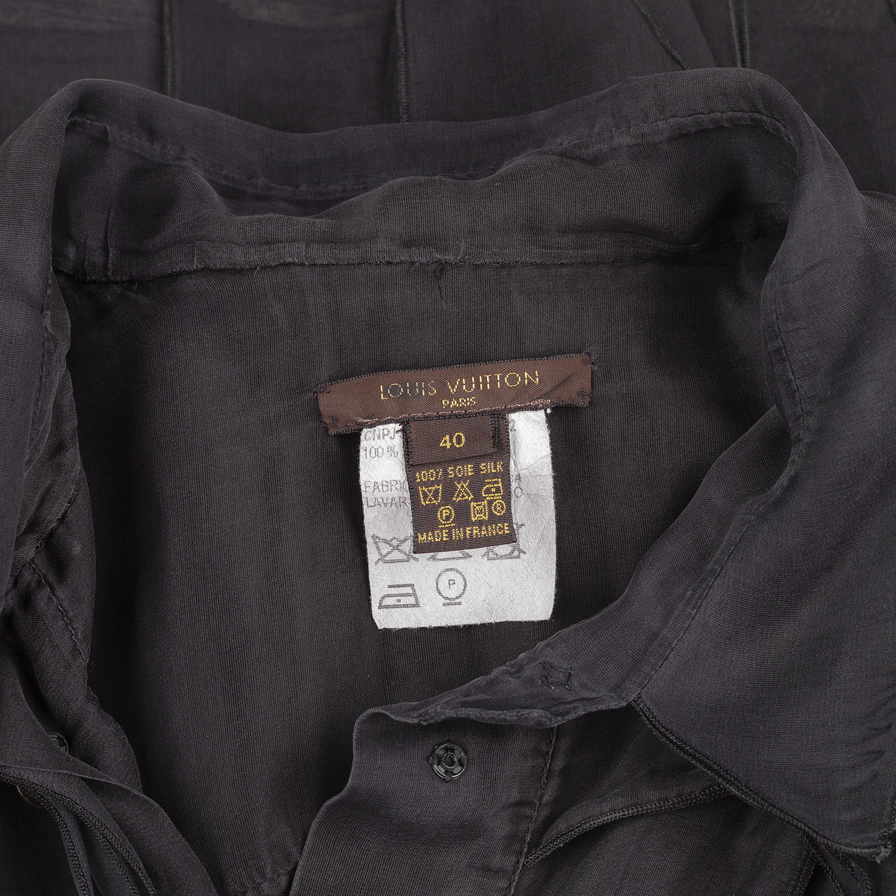 Louis Vuitton Louis Vuitton LV Vintage Black Pleats Silk Shirt (M) Size M / US 6-8 / IT 42-44 - 3 Thumbnail