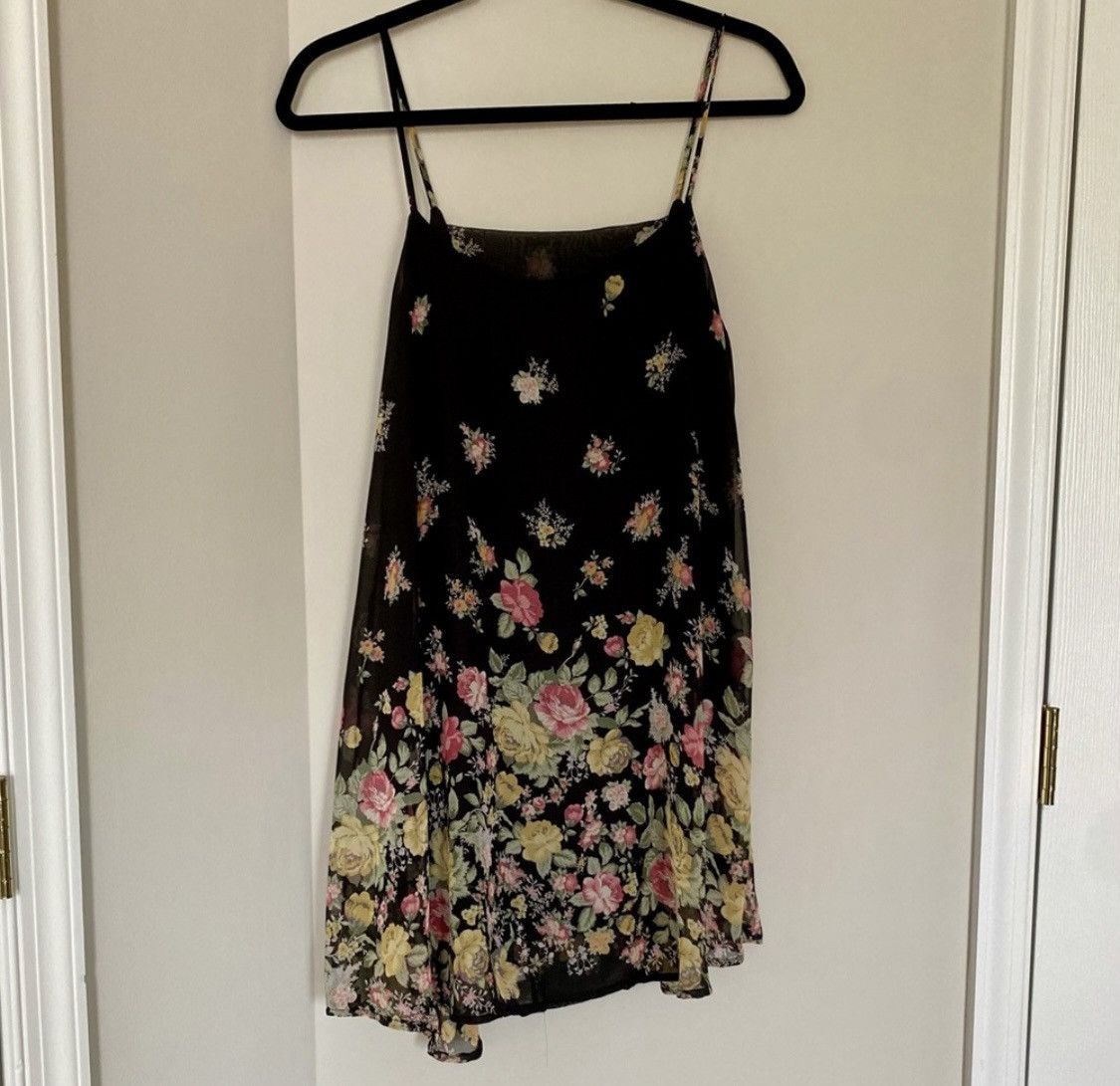Forever 21 FOREVER 21 MINI FLORAL SLIP DRESS CUTOUT BACK Size L / US 10 / IT 46 - 3 Thumbnail