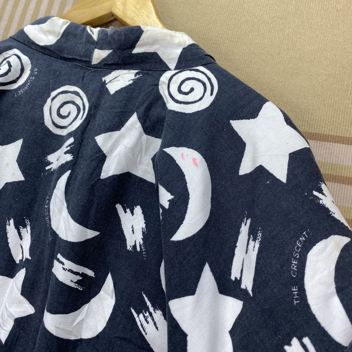 Japanese Brand 🫶Vintage Kimono Full Print Size US M / EU 48-50 / 2 - 5 Thumbnail