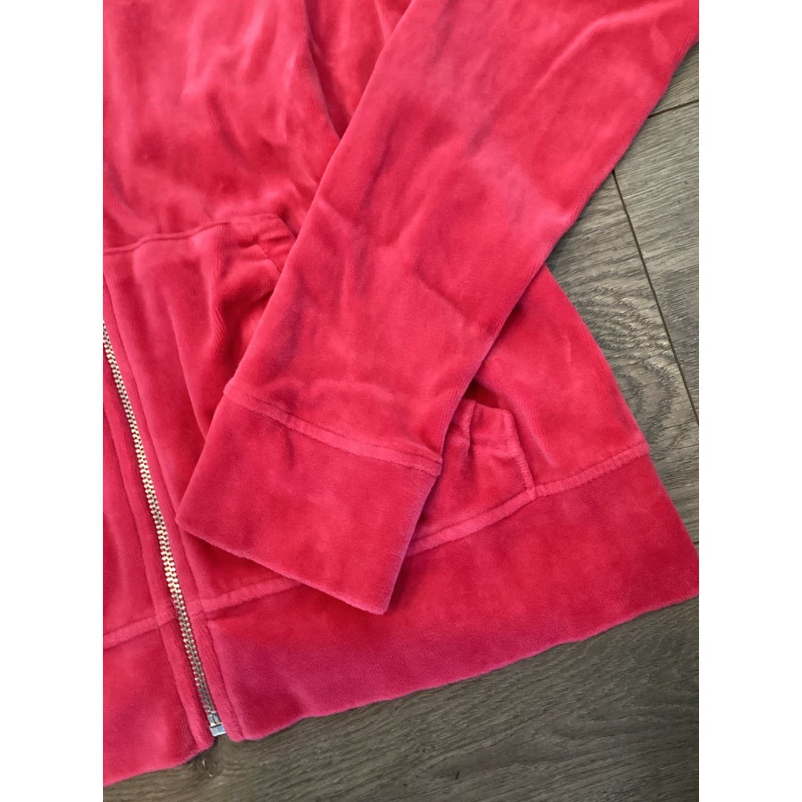 Juicy Couture Juicy Couture Velour Pink Long Sleeve Track Jacket Hoodie L Women Regular Fit Zip Hooded Solid Pink Vintage: No 90s? No, New with tags Size L / US 10 / IT 46 - 3 Thumbnail