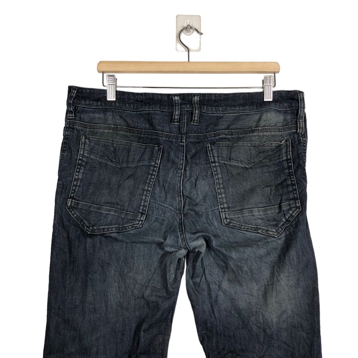 Japanese Brand 🔥VINTAGE ENGINEERD THE UNIFORM DISTRESSED DENIM JEANS Size US 35 - 7 Thumbnail
