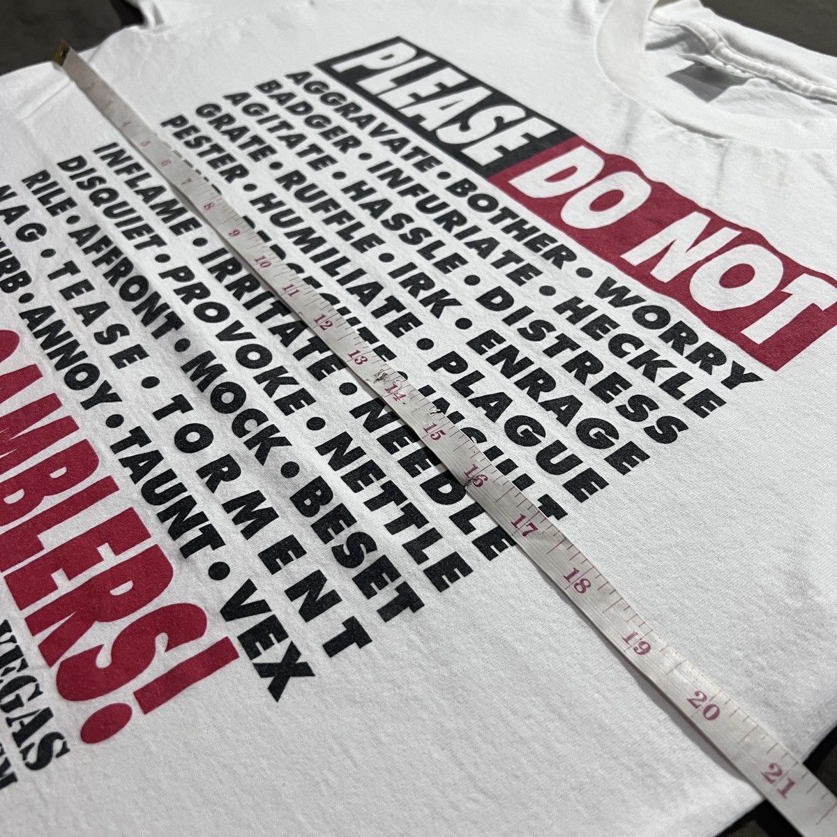 Vintage Vintage 90s PLEASE DO NOT The Gamblers Quote Promo Tee L Size US L / EU 52-54 / 3 - 6 Thumbnail