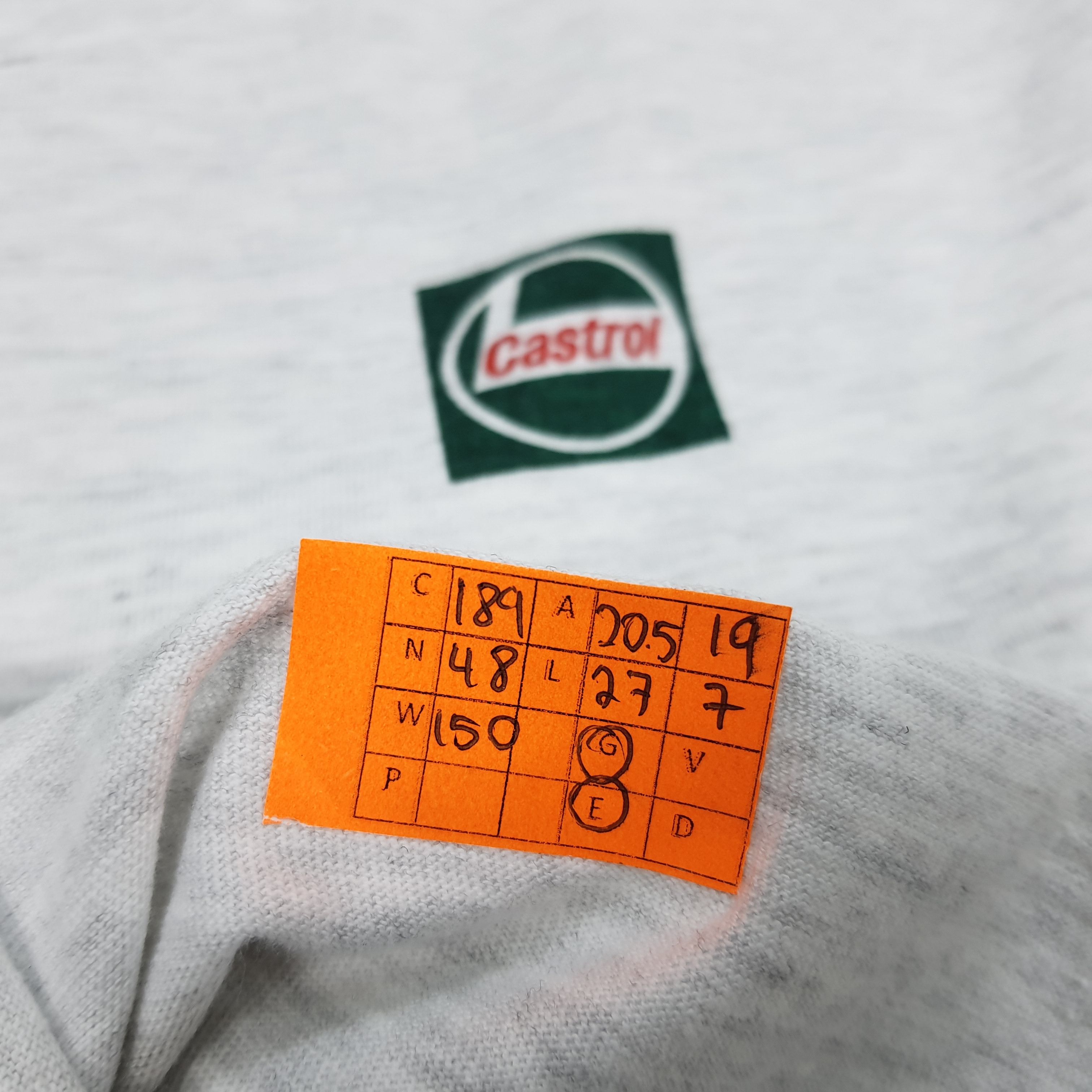 Vintage Vintage Castrol Racing Motor Oil Motorsports Tshirt Size US M / EU 48-50 / 2 - 8 Thumbnail