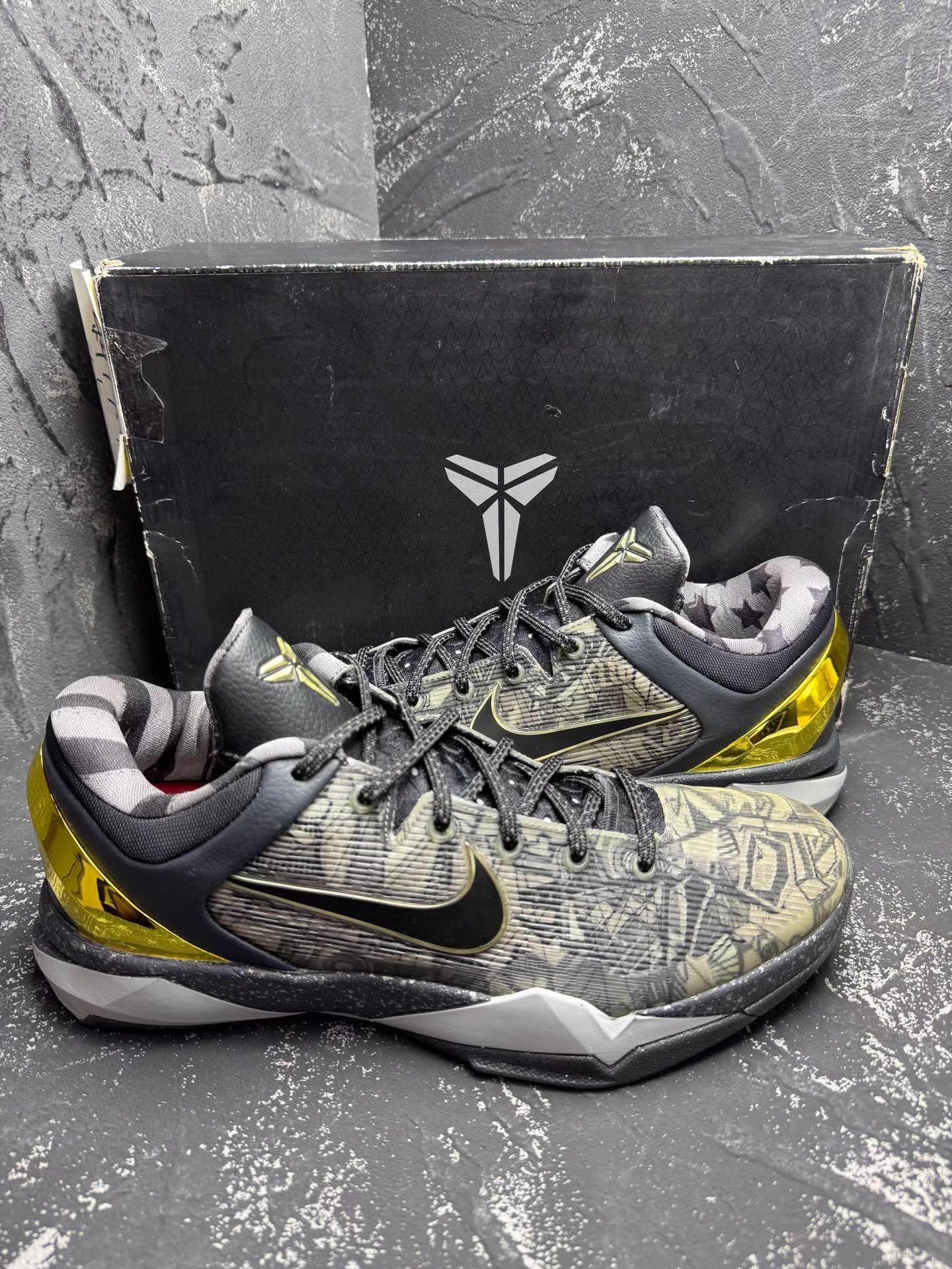 Nike Nike Kobe 7 Master of Puppets Q10 Size US 11 / EU 44 - 3 Thumbnail