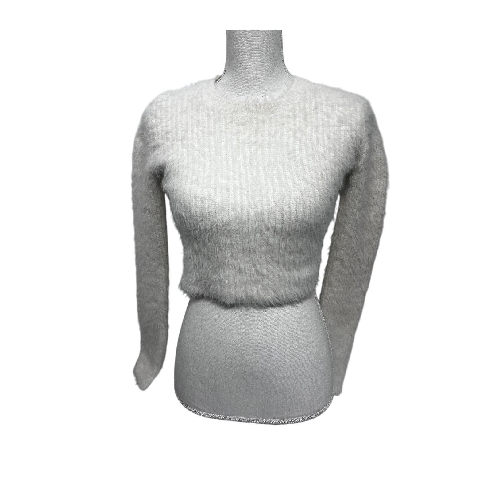 Zara Zara Ivory Eyelash Faux Fur Crop Knit Sweater Top S Stretch Size S / US 4 / IT 40 - 1 Thumbnail