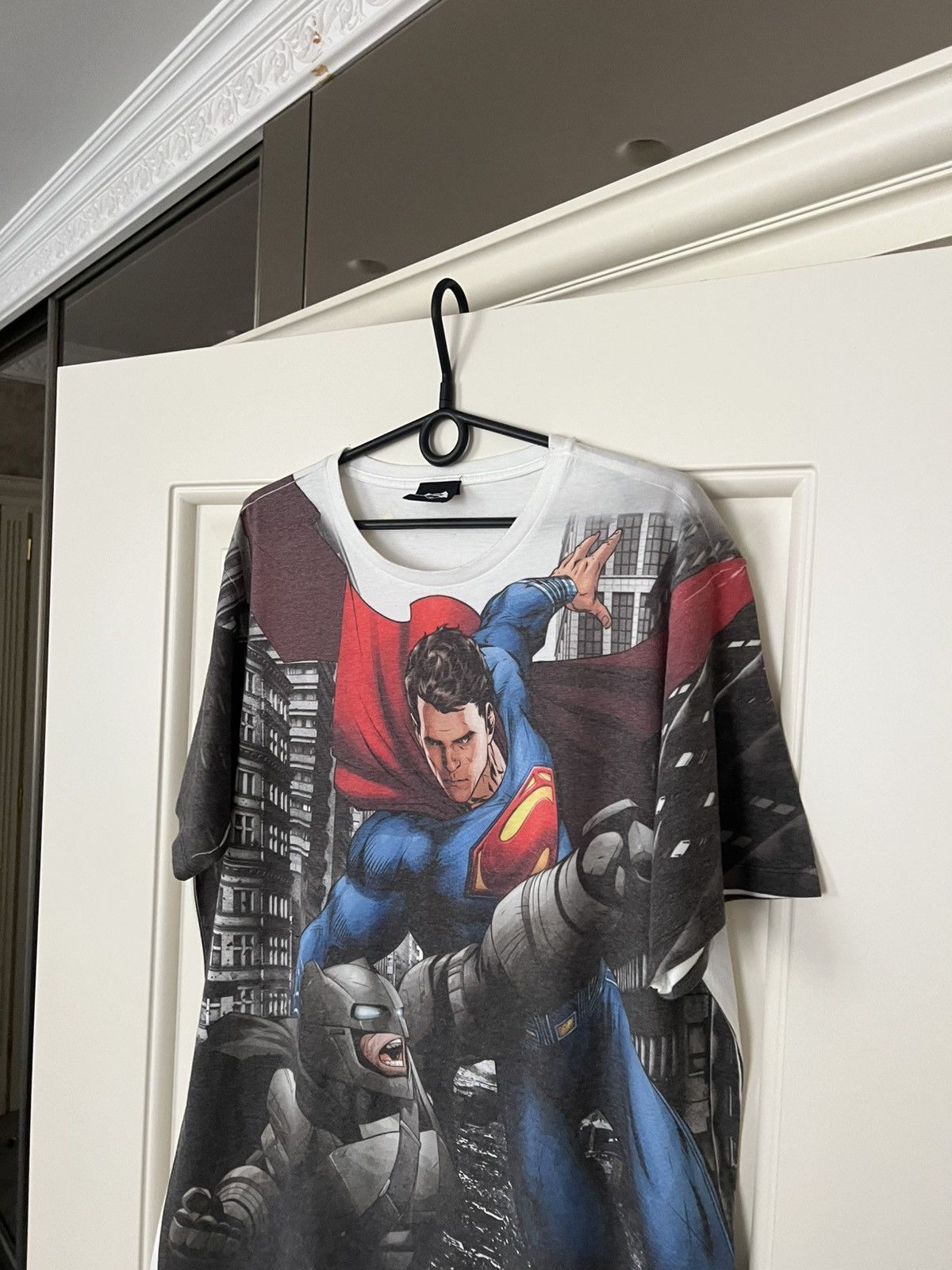 DC Comics Batman vs Superman T-Shirt DC All Over Print Graphic Tee Size US L / EU 52-54 / 3 - 11 Thumbnail