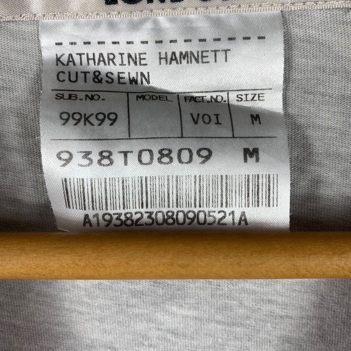 Katharine Hamnett London KATHARINE HAMNETT cut & sewn spellout long sleeve tee Size US M / EU 48-50 / 2 - 9 Thumbnail