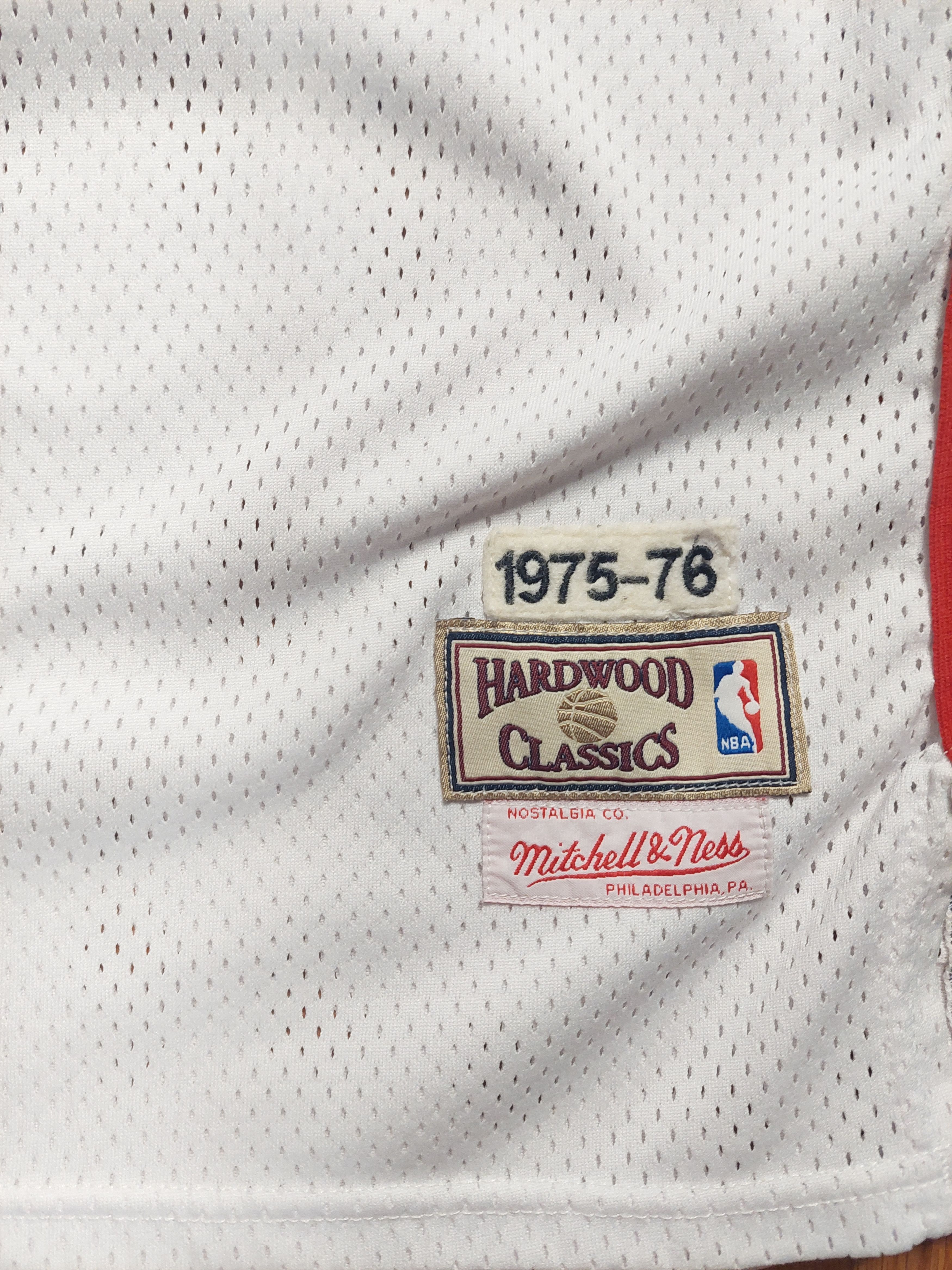 Mitchell & Ness Authentic Philadelphia 76ers Joe "Jellybean" Bryant Jersey Size US XXL / EU 58 / 5 - 3 Thumbnail