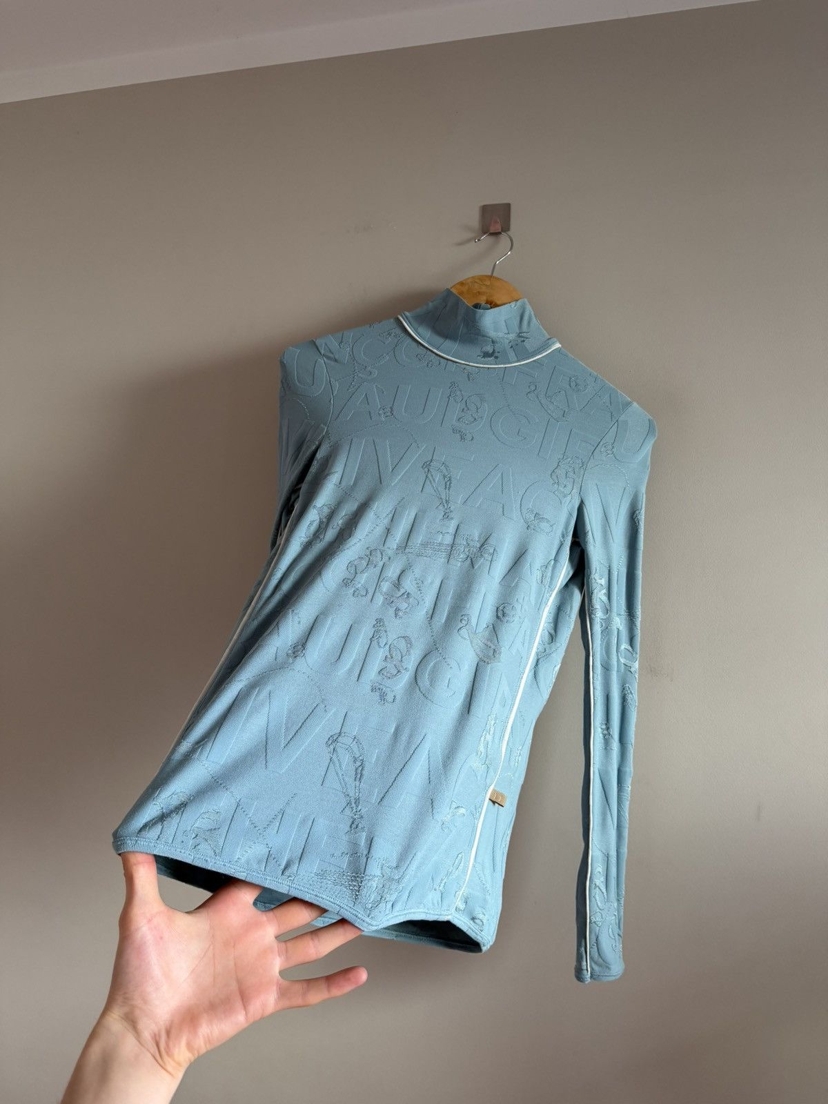 Marithe + Francois Girbaud Marithé François Girbaud Logo Embossed Turtleneck Longsleeve Size US M / EU 48-50 / 2 - 3 Thumbnail