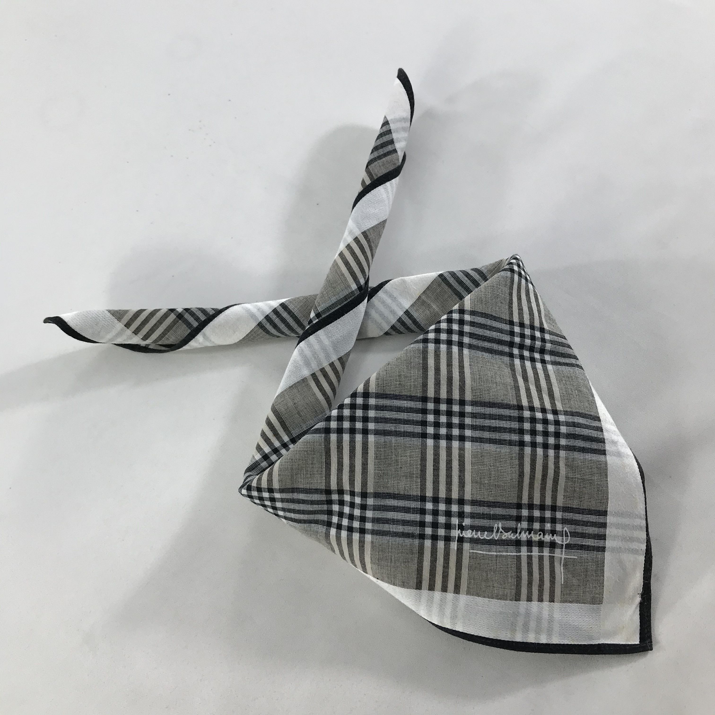 Pierre Balmain × Vintage Pierre Balmain Bandana / Handkerchief / Neckerchief - S1693 Size ONE SIZE - 4 Thumbnail