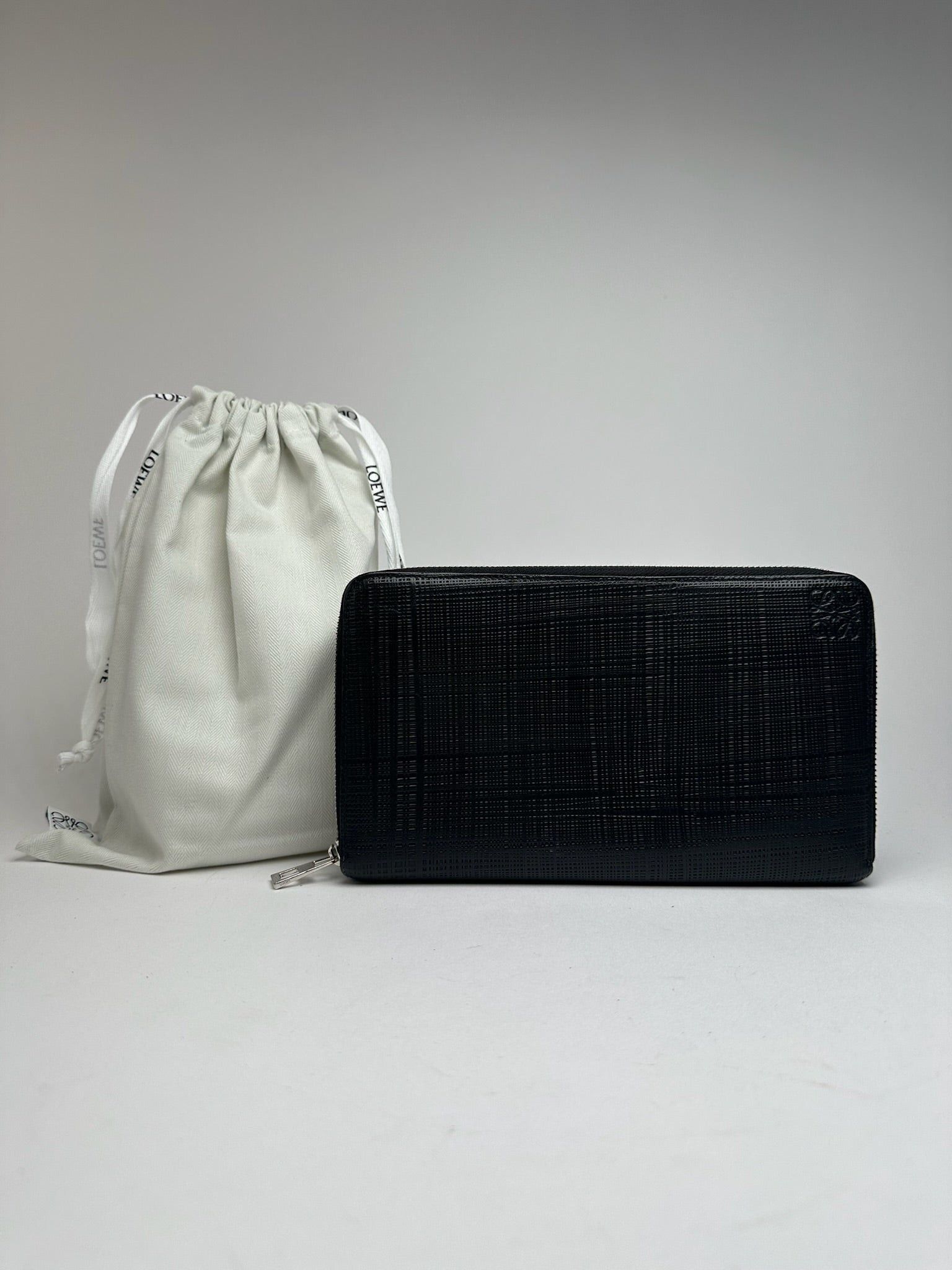 Loewe Vintage Madrid Anagram wallet black Size ONE SIZE - 1 Thumbnail
