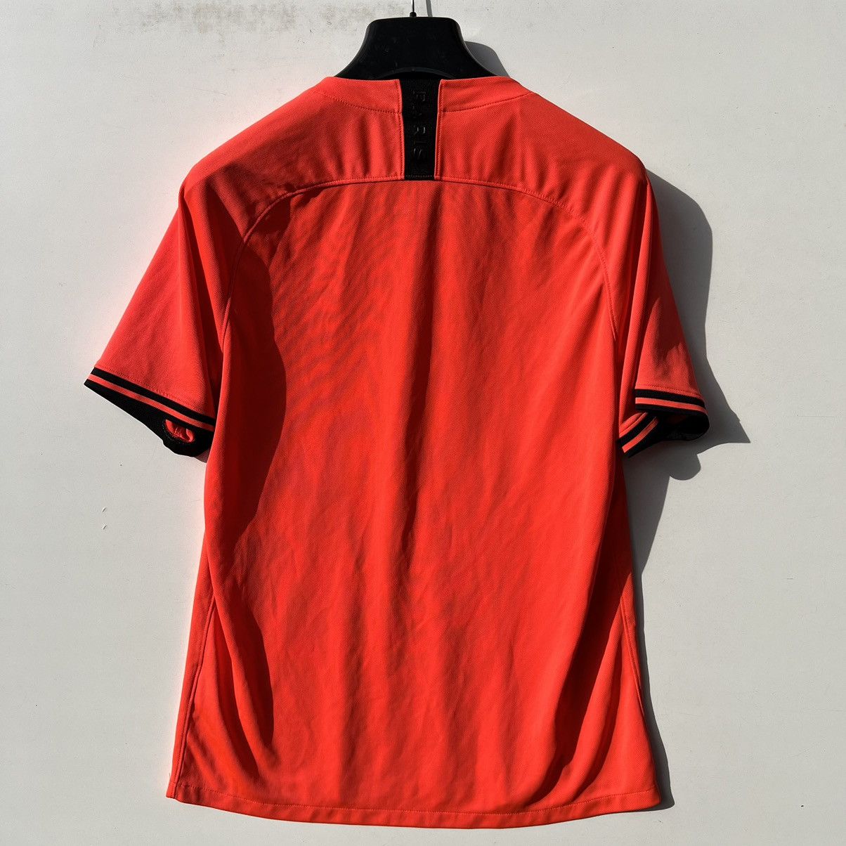 Jordan Brand Paris Saint Germain 2019-2020 soccer jersey football jordan Size US L / EU 52-54 / 3 - 8 Thumbnail
