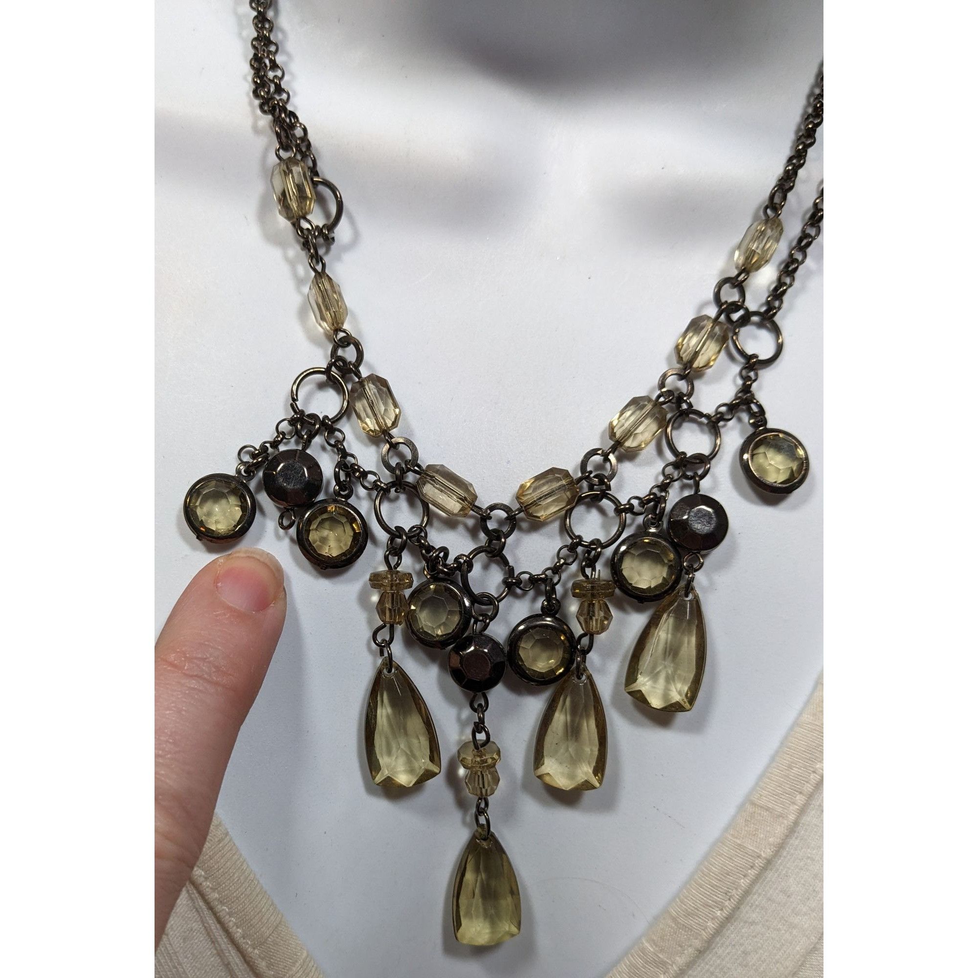 Other Vintage Fantasy Champagne Gemmed Chandelier Necklace Size ONE SIZE - 3 Thumbnail