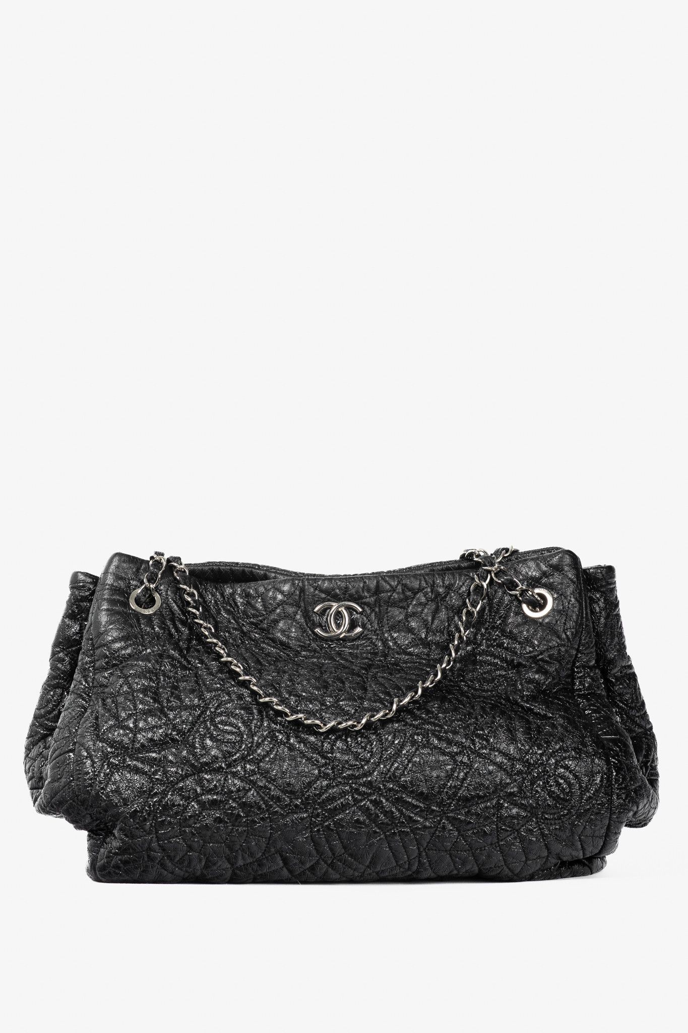 Chanel Chanel Graphic Edge Black Shiny Vinyl Quilted Tote Size ONE SIZE - 1 Thumbnail