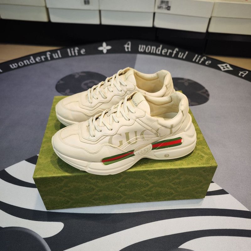 Gucci Gucci Rhyton Logo Low-Top Dad Sneakers 0079 Size US 8 / EU 41 - 1 Thumbnail