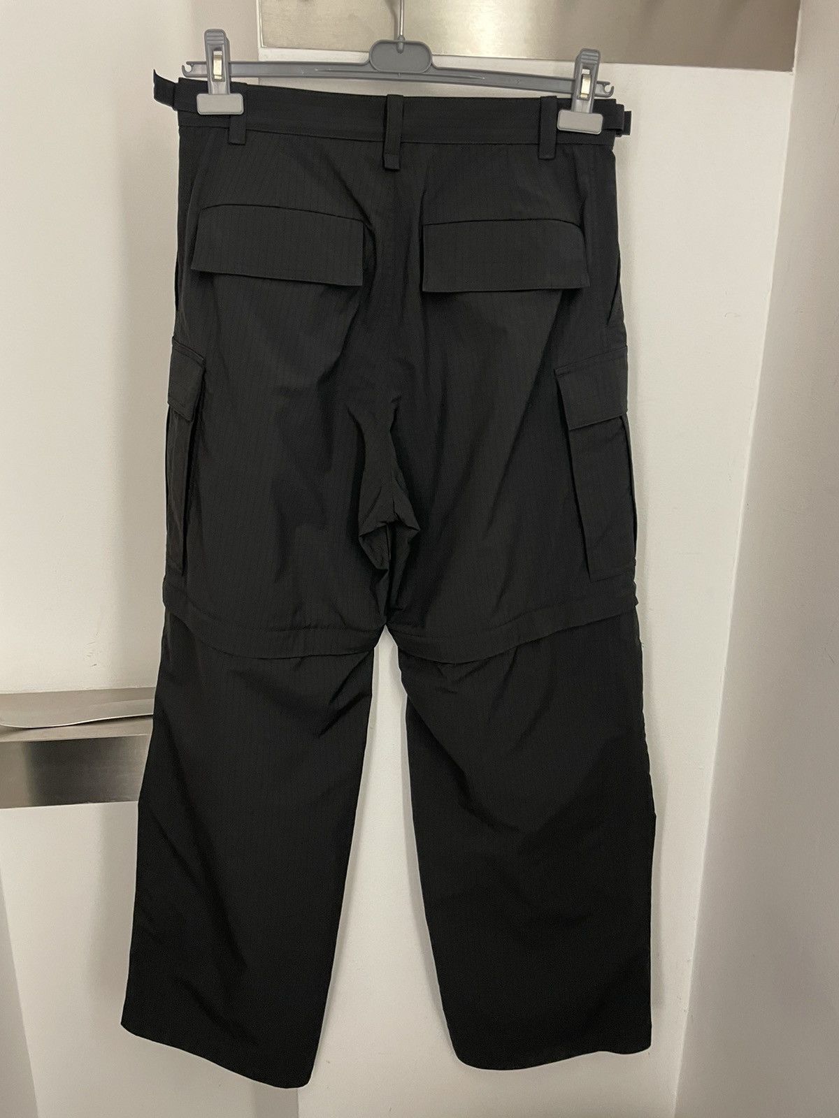 Balenciaga Ripstop cargo pants Size US 29 - 5 Thumbnail