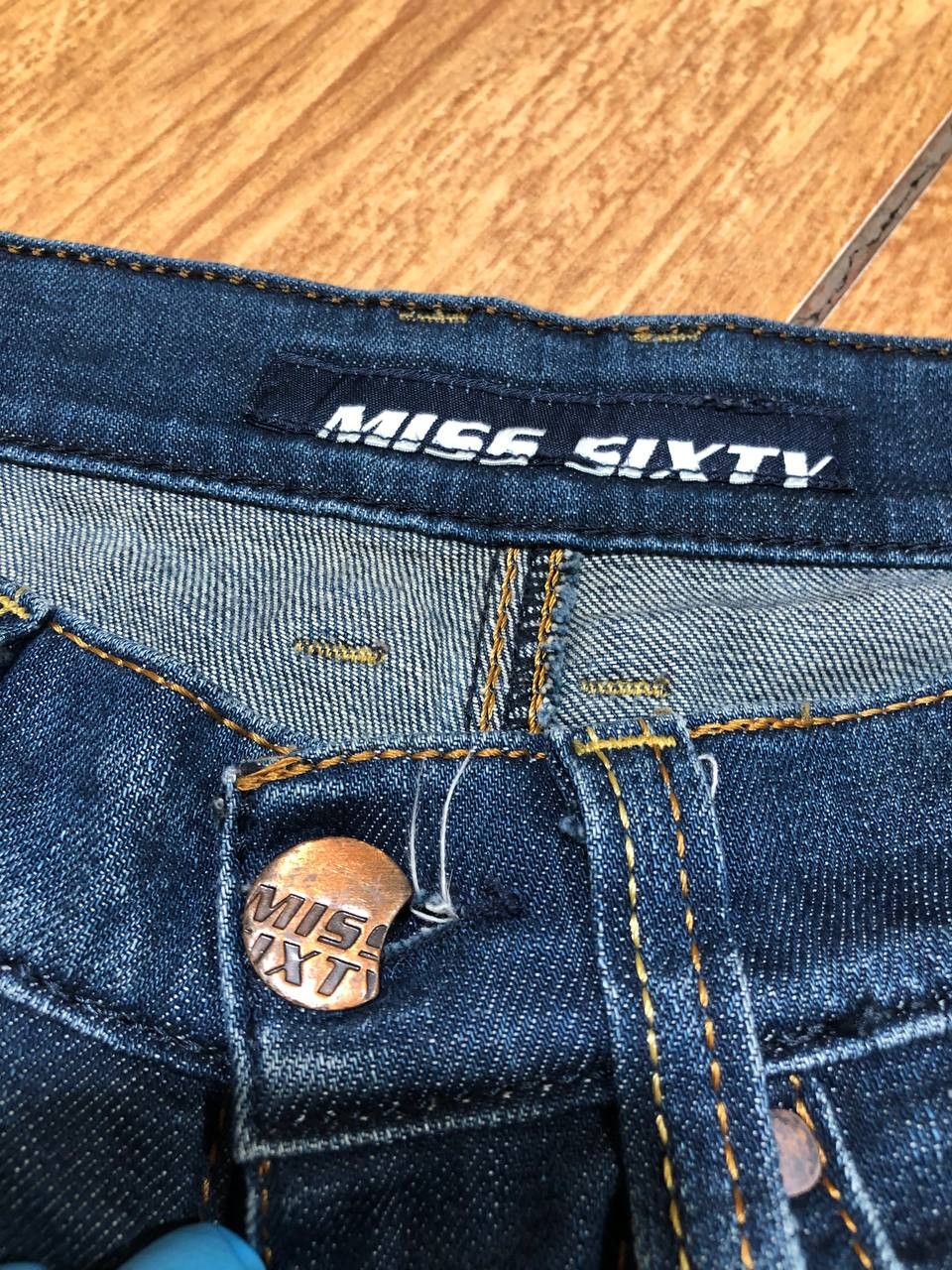 Miss Sixty Miss Sixty Distressed Denim Jeans Y2K Hype Streetwear Style Size 26" / US 2 / IT 38 - 3 Thumbnail