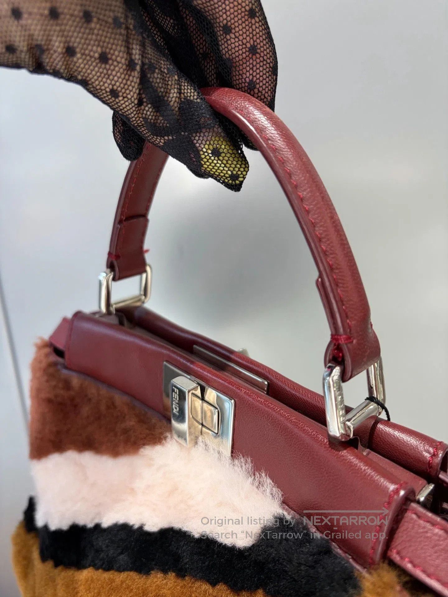 Fendi Fendi Peekaboo Leather Handbag. Size ONE SIZE - 7 Thumbnail
