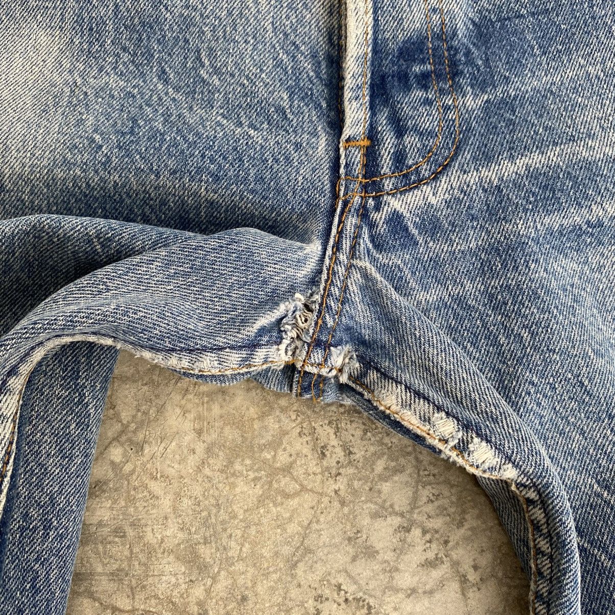 Levi's Vintage 80’s Levis 501xx Faded Stonewashed Blue Jeans Size US 34 / EU 50 - 9 Thumbnail